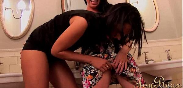 Hooking up British Lesbians in the toilet